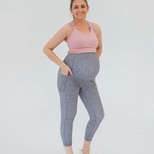Senita Athletics Mamacita Maternity Yoga Capris